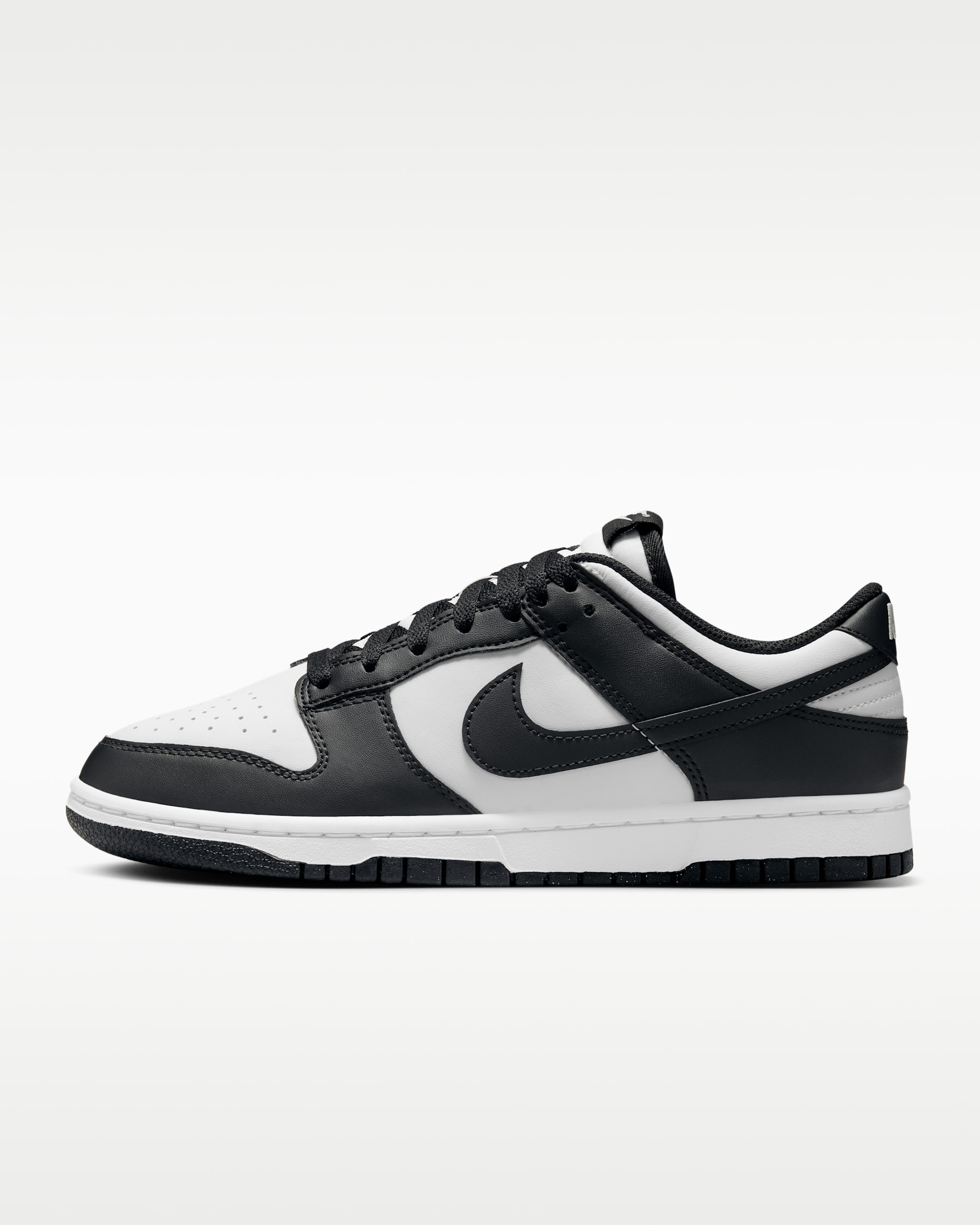 Nike Dunk Low Next Nature Women's Shoes. Nike RO